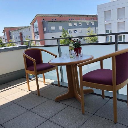 Moderne Alpenblick Apartment Friedrichshafen Esterno foto
