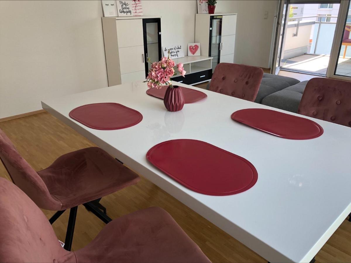Moderne Alpenblick Apartment Friedrichshafen Esterno foto