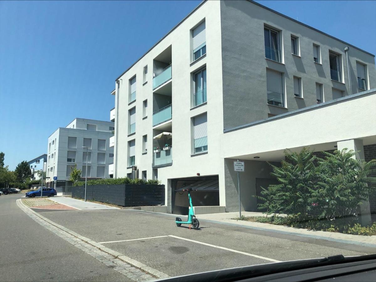 Moderne Alpenblick Apartment Friedrichshafen Esterno foto